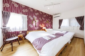 Departamento básico | 3 habitaciones, escritorio, tabla de planchar con plancha y wifi gratis 