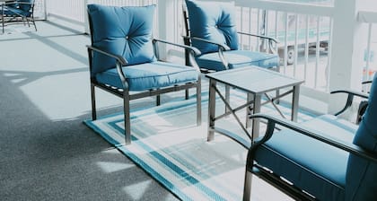 Modern Desert Oasis Studio in Historic Downtown Yuma