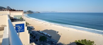 Flat Copacabana Beach - Garage - Pé na Areia 202