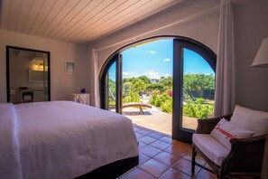 5 bedrooms, desk, iron/ironing board, WiFi - New Luxury 5 Bedroom Villa All En-Suite  *Breakfast Included* (Virgin Gorda)