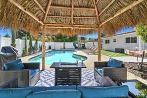 Unclassified image, 3 of 53, button - Tropical Toucan Retreat w/ Pool (Pompano Beach)