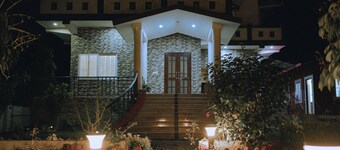 Charming 3-bedroom pet friendly villa in Dehradun with Wi-Fi, AC and much more.