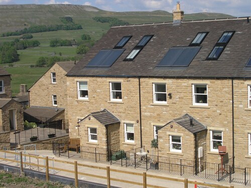 4 bedroom accommodation in Hawes