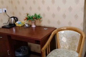 Room - Jinma hotel in Urumqi (Urumqi)