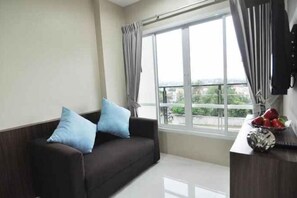 تجهيزات عازلة للصوت