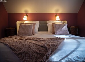 1 bedroom, desk, iron/ironing board, free WiFi - Villa Trianon – A 5⭐ Romantic Getaway Steps from Château de Villandry (Villandry)