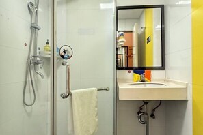 Bathroom - 7 Days Premium Hotel (Xiamen Airport Xianglu) (Xiamen)