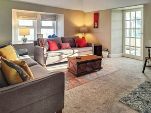 TV, fireplace - 2 bedroom accommodation in Southerness near Dumfries (Southerness near Dumfries)