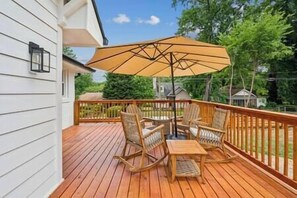 Terrace/patio - Centrally Located Home in Atlanta-10 Mins from Downtown (Atlanta)