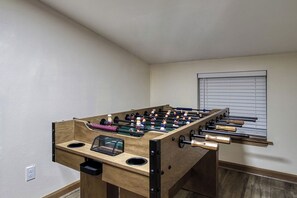 Spielezimmer