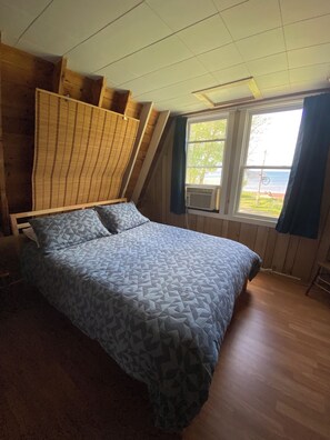 2 多间卧室、旅行婴儿床、免费 WiFi、床单