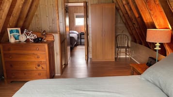 2 habitaciones, cuna de viaje, wifi gratis y ropa de cama