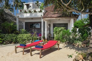 Façana frontal de l'allotjament