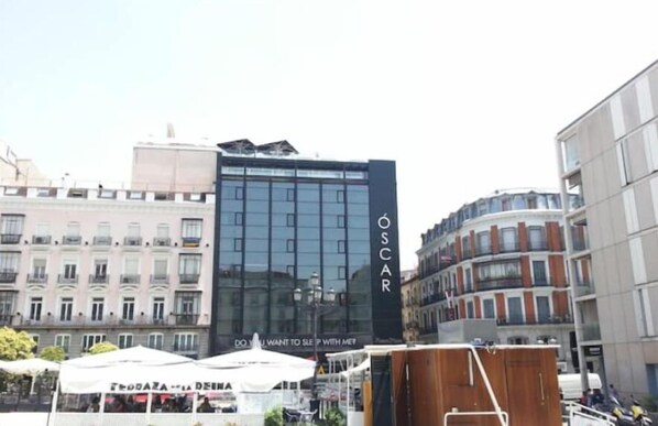 Exterior - Cozy Attic in Prime Location (Madrid)