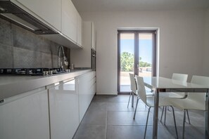 Fridge, oven, stovetop, dishwasher - Casa Vacanze Signora Cinzia (Torchiara)