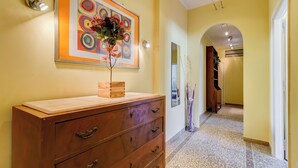 Interior - The Popes' Oasis - 2 steps from Trastevere and Historical Center (Roma)