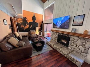 TV, fireplace, offices