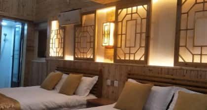 Qingdelou Inn