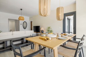 Dining - Casa Carmen - Rooftop Luxury Penthouse Estepona (Estepona)