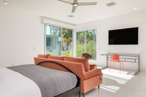 บ้านพัก, ปลอดบุหรี่ | บริเวณนั่งเล่น | สมาร์ททีวี 46 นิ้ว พร้อมช่องดิจิตอล