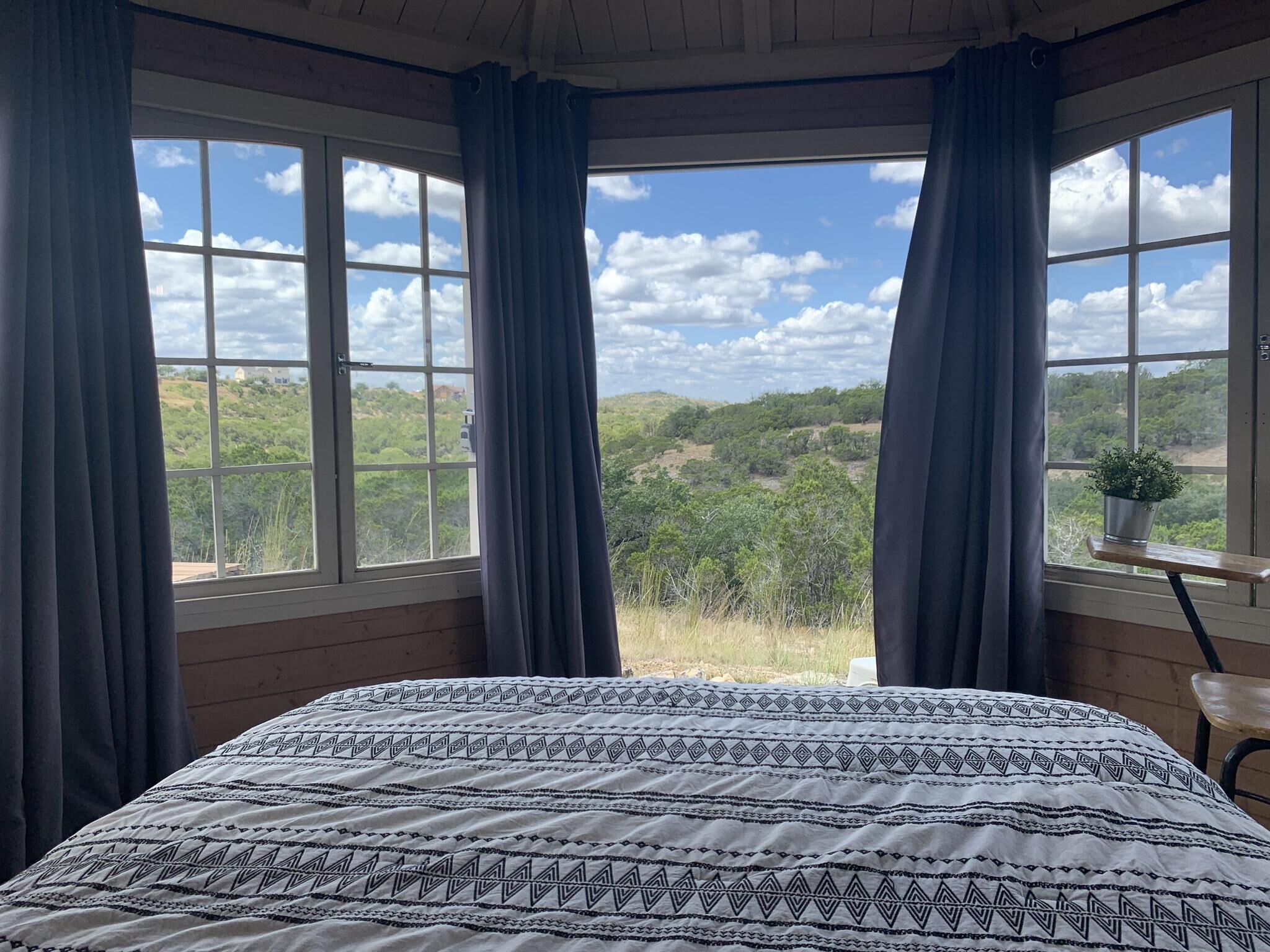 Welcome to the Gratitude Cabin!
