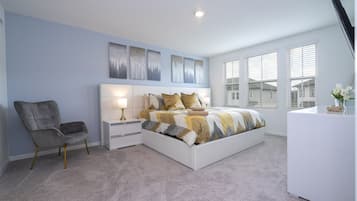 3 bedrooms, desk, iron/ironing board, travel cot