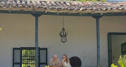 Spacious antique 18th century house house with AC, WiFi in Choroni