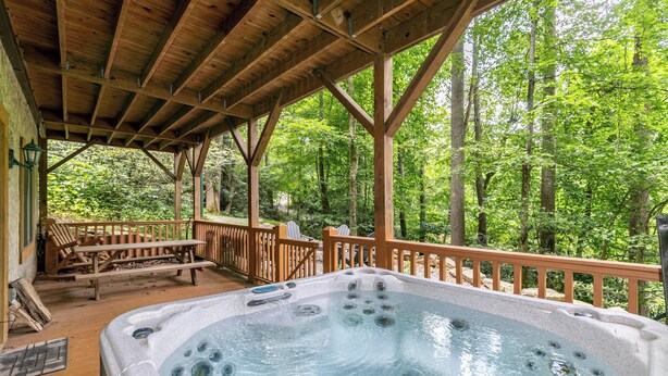 小屋, 多張床, 熱水浴缸, 山景 (6 Bears Cabin) | 室外 Spa 池