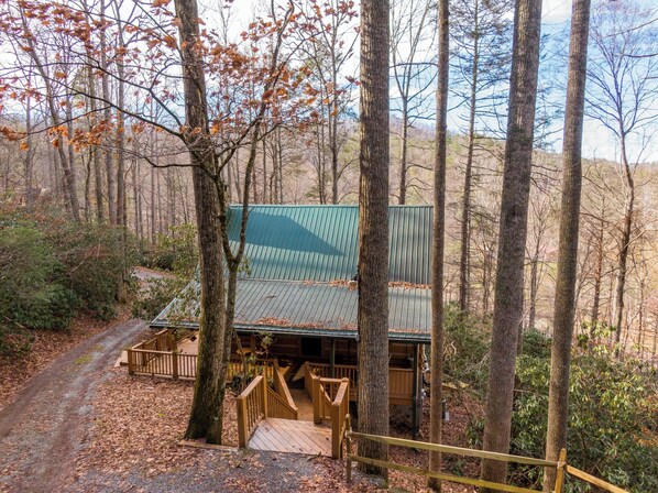 Exterior - 6 Bears Cabin (Banner Elk)