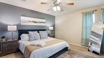 3 Schlafzimmer, Schreibtisch, Bügeleisen/Bügelbrett, kostenloses WLAN