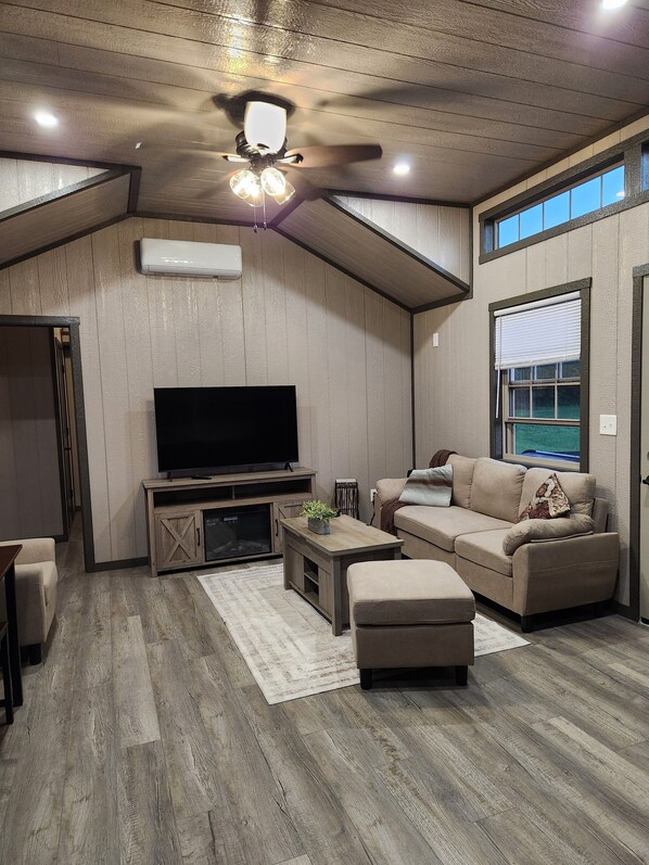 TV connectée, cheminée