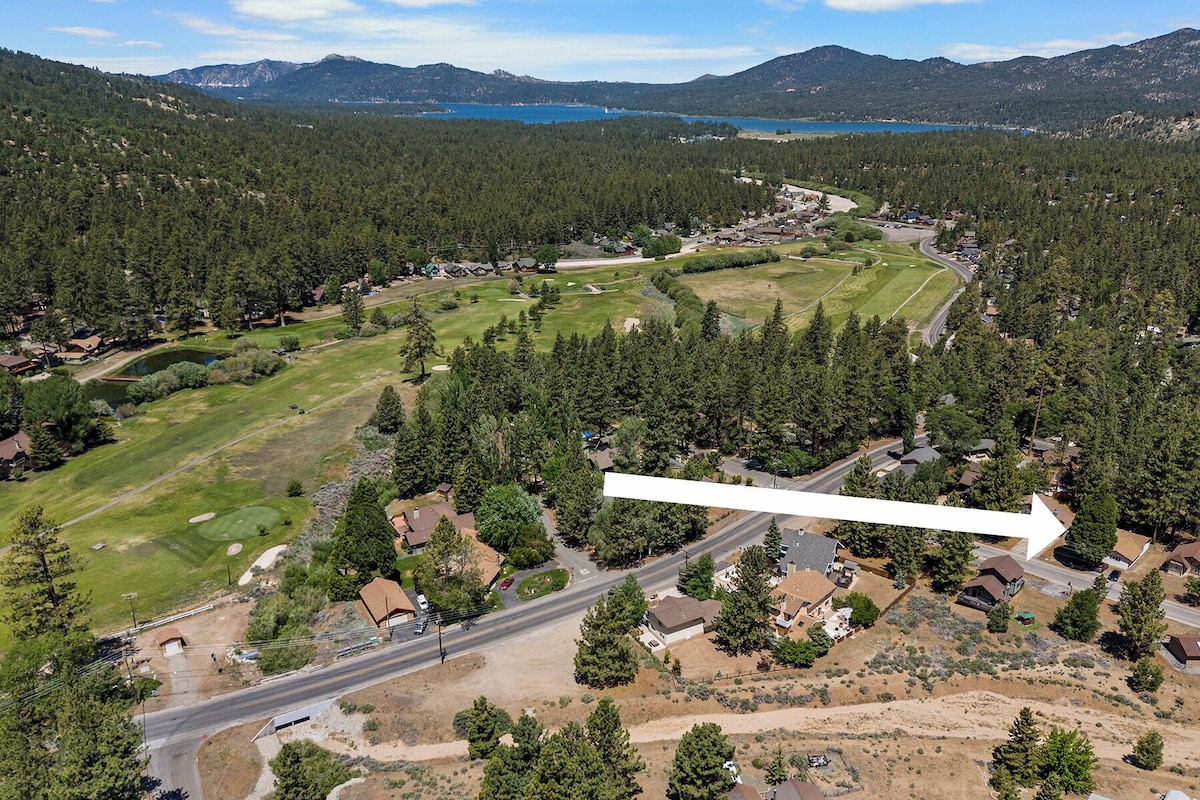Photo 61 of Ozzys Retreat - Cozy 4-bedroom Cabin in Big Bear Lake. Pet Friendly!