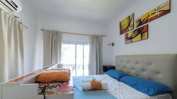 尊爵公寓, 2 間臥室, 熱水浴缸, 泳池景觀 | 2 間臥室、低過敏寢具、羽絨被、免費無線上網