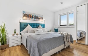 1 Schlafzimmer, Bügeleisen/Bügelbrett, Reisekinderbett, kostenloses WLAN