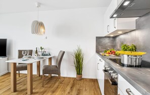Fridge, microwave, oven, stovetop - Nice apartment in Olpenitz with WiFi (Olpenitz)