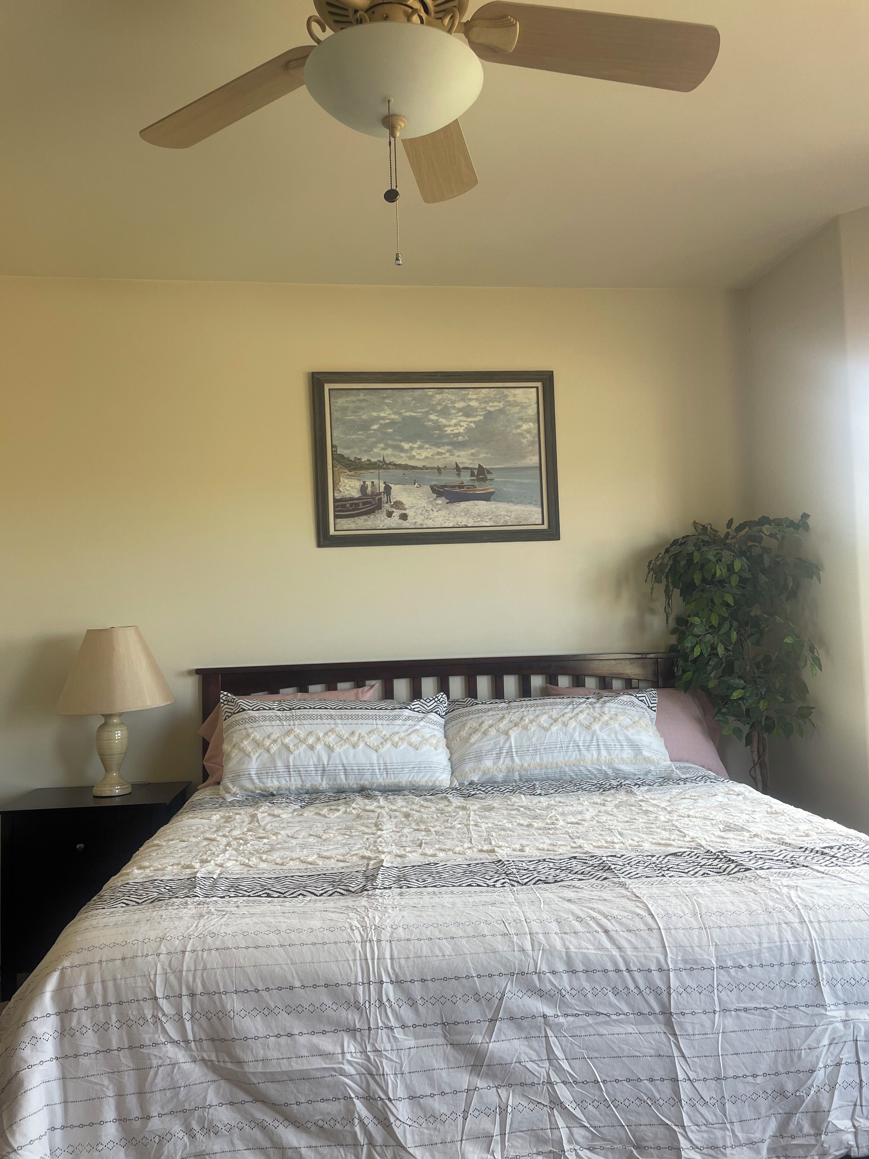 Cozy 1-bedroom house with WiFi, AC in pleasant New River