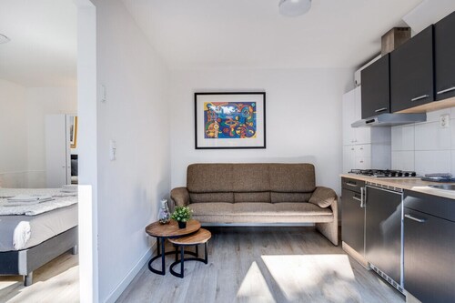 Great Studio Apartment / Outside Jacuzzi