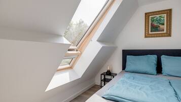 1 slaapkamer, een bureau, wifi, beddengoed