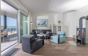 TV, fireplace, stereo - Lovely apartment in Olpenitz with sauna (Olpenitz)