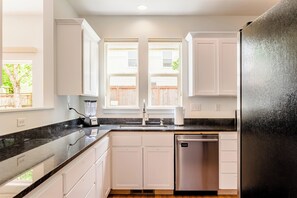 微波爐、焗爐、爐具、洗碗機