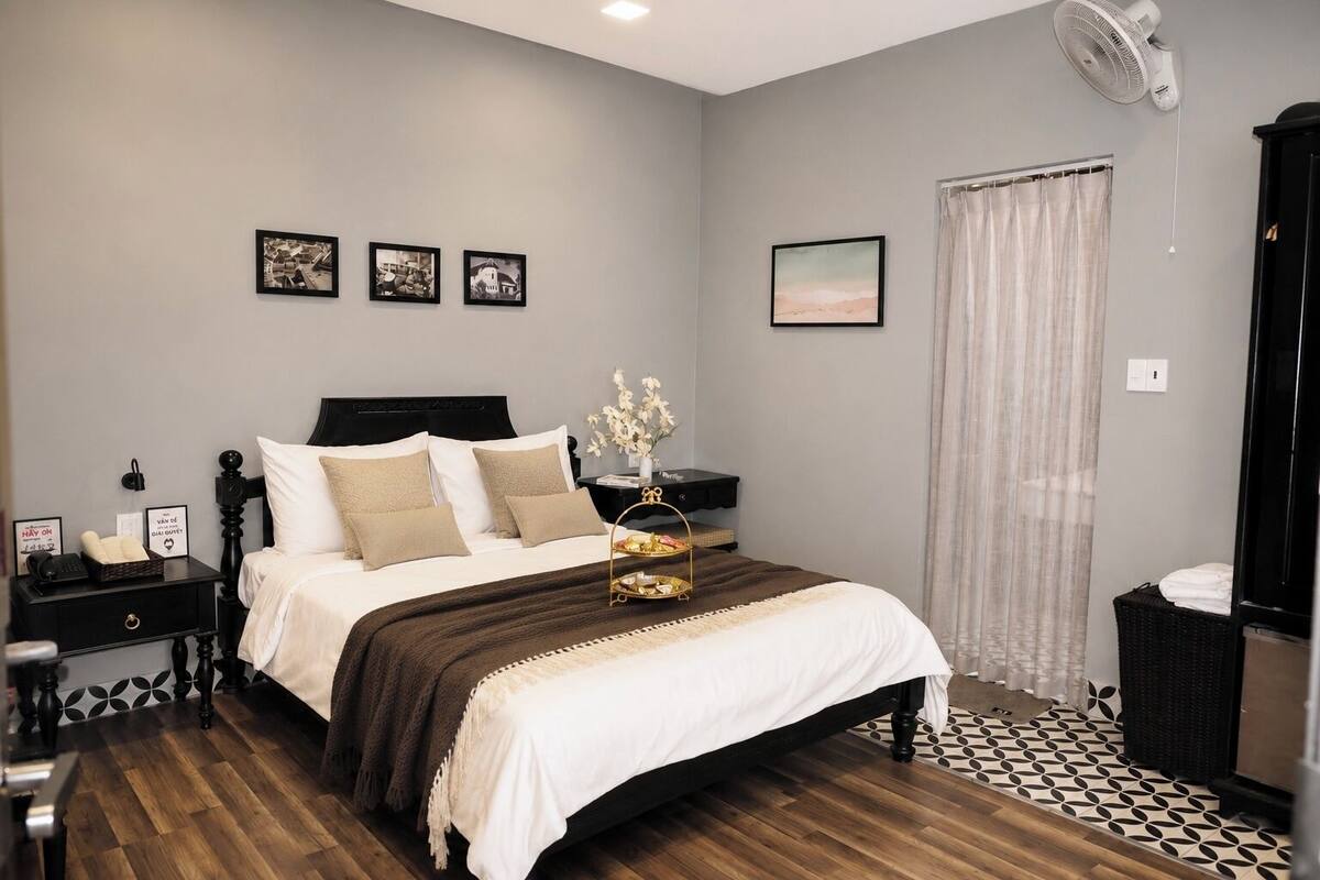 Economy Double Room, 1 Queen Bed