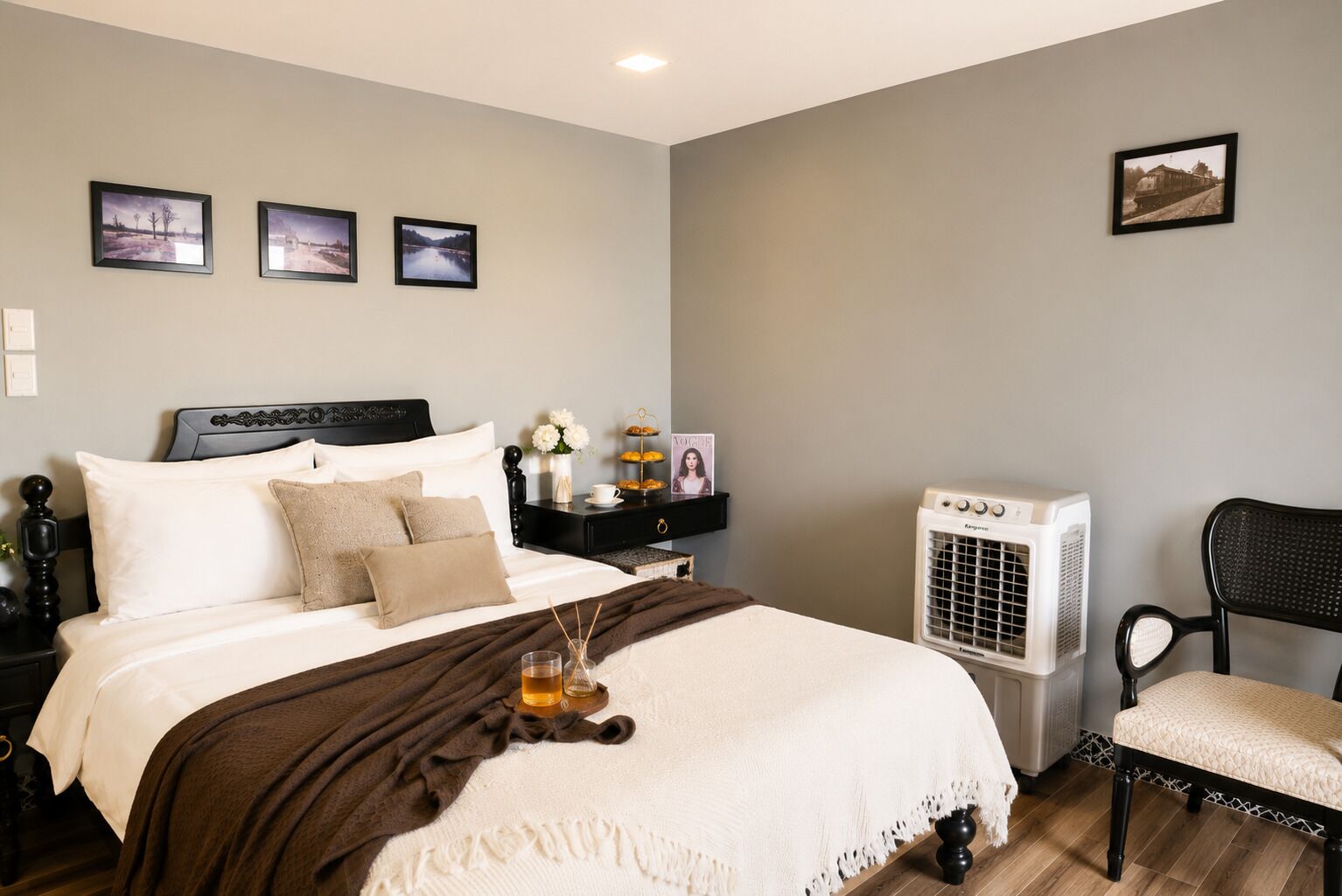 Habitación doble superior, 1 cama de matrimonio, balcón | Cortinas opacas y sistema de insonorización