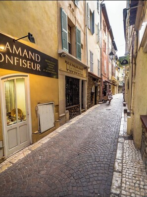 Exterior - Lovely air-conditioned studio - Vieil Antibes (Antibes)