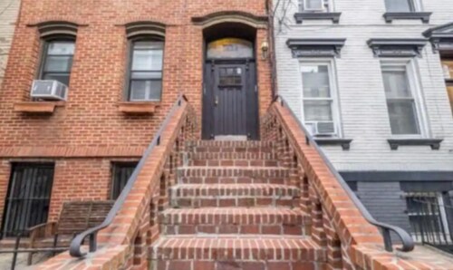 NYC/Hoboken Jacuzzi Brown Stone