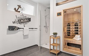 Suihku, hiustenkuivaaja