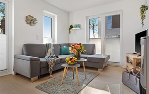 Fireplace - Cozy apartment in Olpenitz with sauna (Olpenitz)