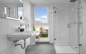 Shower, hair dryer - Stunning apartment in Olpenitz (Olpenitz)