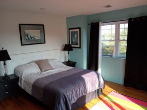 4 bedrooms, iron/ironing board, WiFi, bed sheets - Spacious 4-bedroom house in superb Fire Island with WiFi, AC (Fire Island)