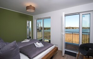 2 chambres, fer et planche à repasser, lit parapluie, Wi-Fi gratuit