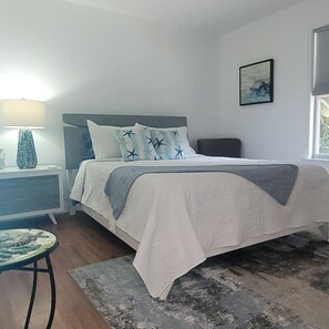 2 chambres, fer et planche à repasser, Wi-Fi, draps fournis